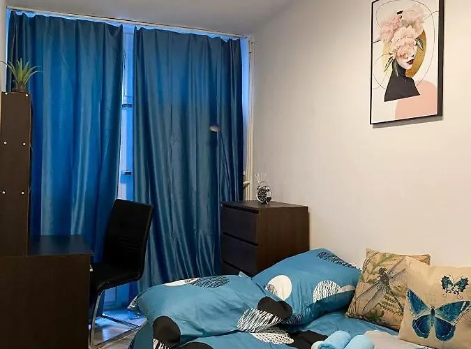 Pereca 13/19 Pensjonat Warszawa