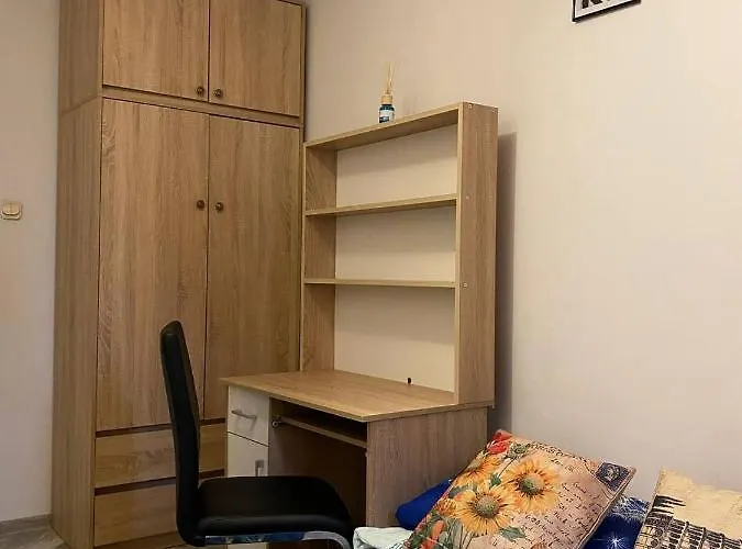 Pensjonat Pereca 13/19 *